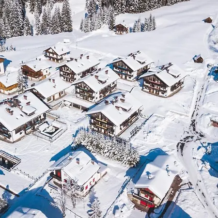Residence-Resort Borgo Al Sole Aparthotel