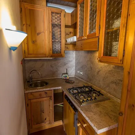 Residence-Resort Borgo Al Sole Aparthotel