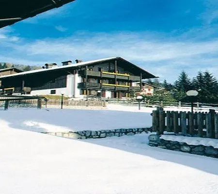 Residence-Resort Borgo Al Sole Aparthotel Sappada