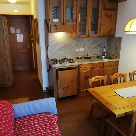 Residence-Resort Borgo Al Sole Aparthotel